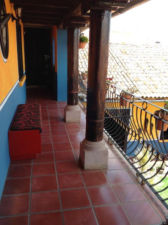 مبيت وإفطار Uruapan  Casa Chikita المظهر الخارجي الصورة