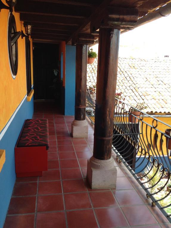مبيت وإفطار Uruapan  Casa Chikita المظهر الخارجي الصورة