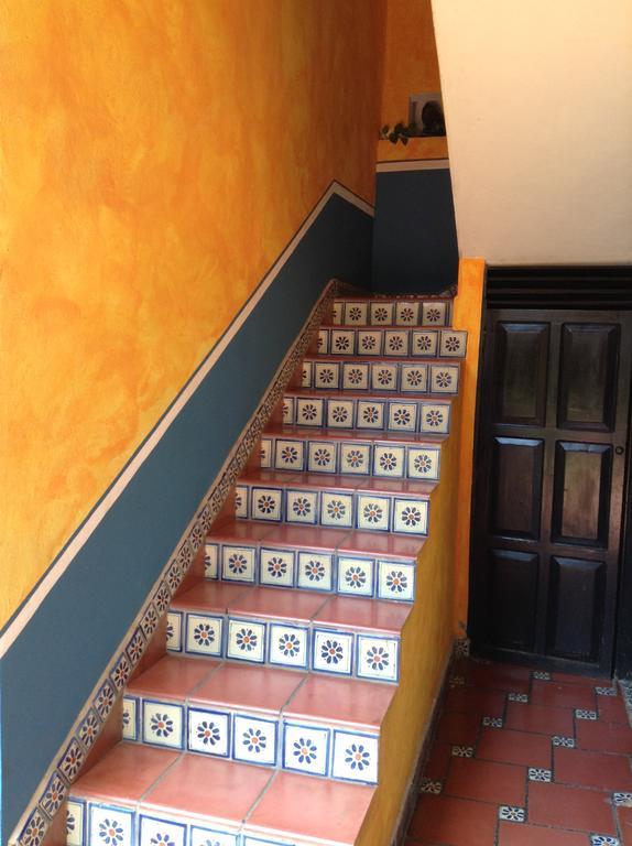 مبيت وإفطار Uruapan  Casa Chikita المظهر الخارجي الصورة
